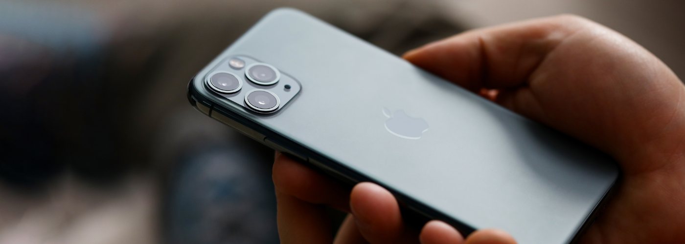 iPhone 13 Pro Max против iPhone 14 Pro Max: стоит ли переплачивать за новую версию?