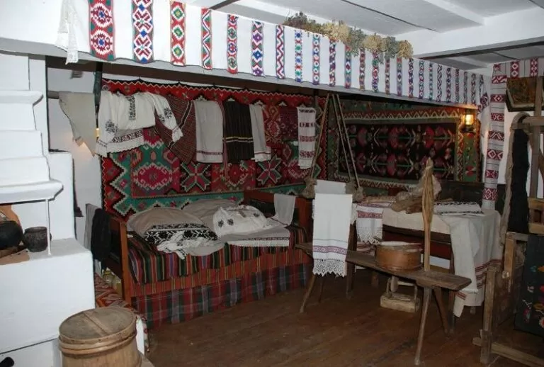 Внутри украинской хаты
