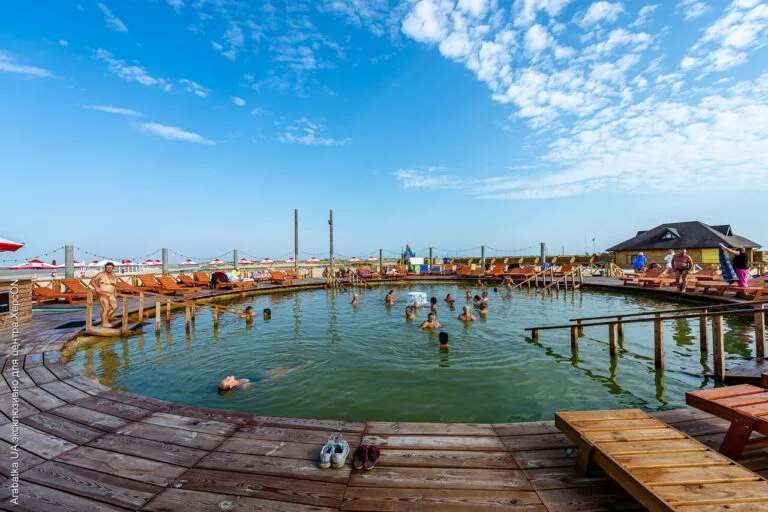 Арабатские термы, Украина