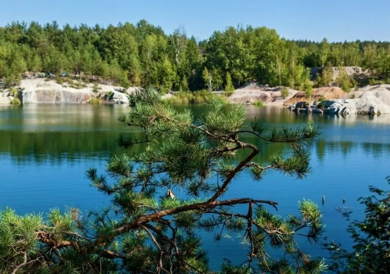 Каньон гранитный